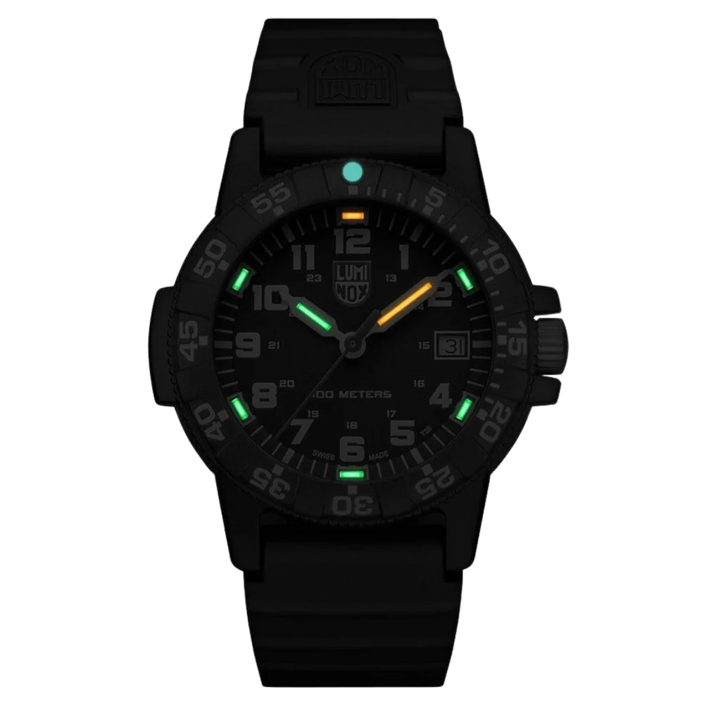 Leatherback Sea Turtle Giant Black XS.0301.L